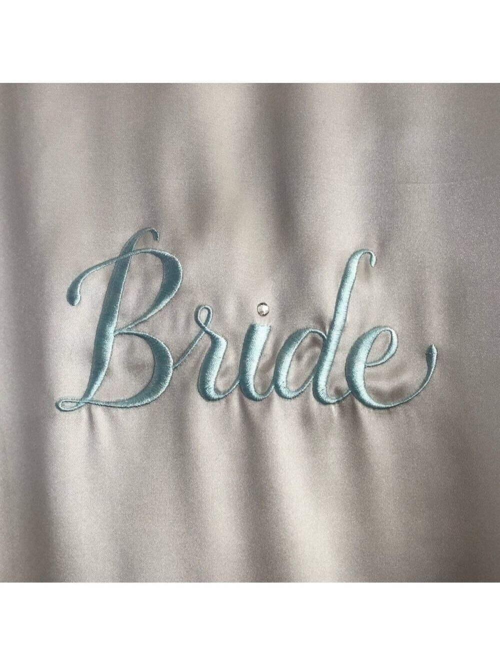 Gilligan & O’Malley white satin Bride robe size M/L - Picture 5 of 10